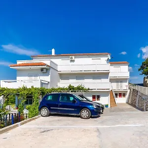  Apartman Pela Horvátország